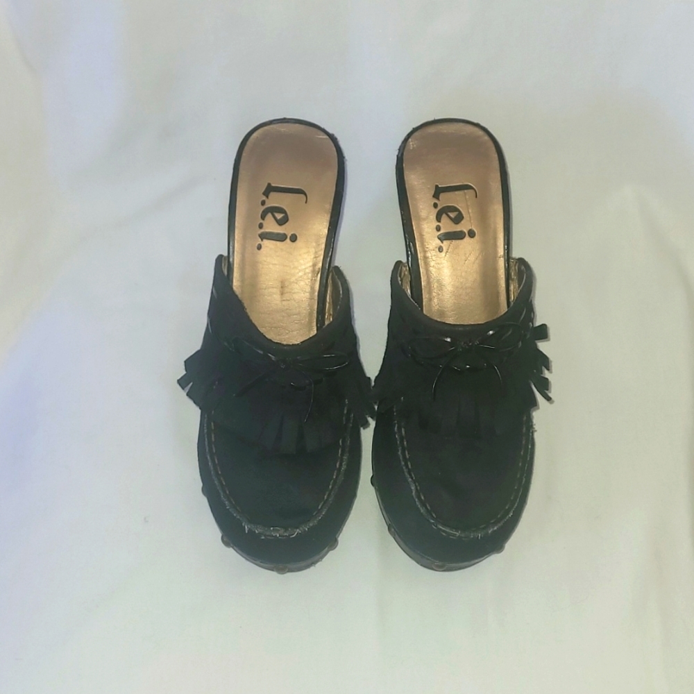 LEI heels